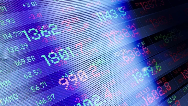 The S&P 500 may rise less than expected as GDP growth slows